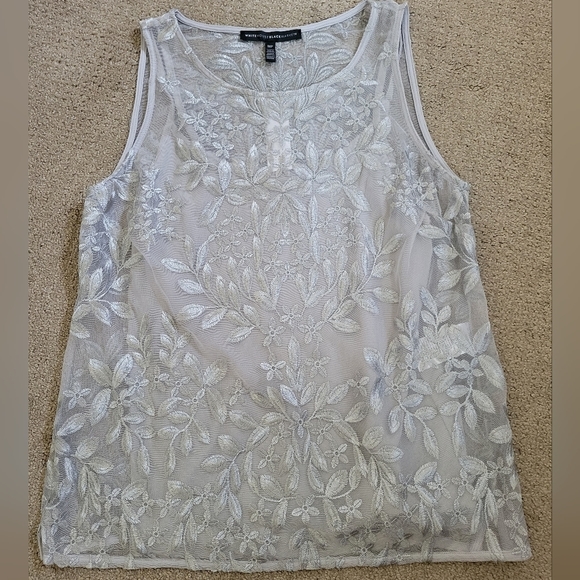 White House Black Market Tops - NWT White House Black Market Sleeveless Lace Grey Floral Tank with Cami